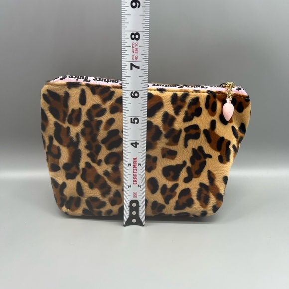 Juicy couture leopard print cosmetics bag - Picture 4 of 9